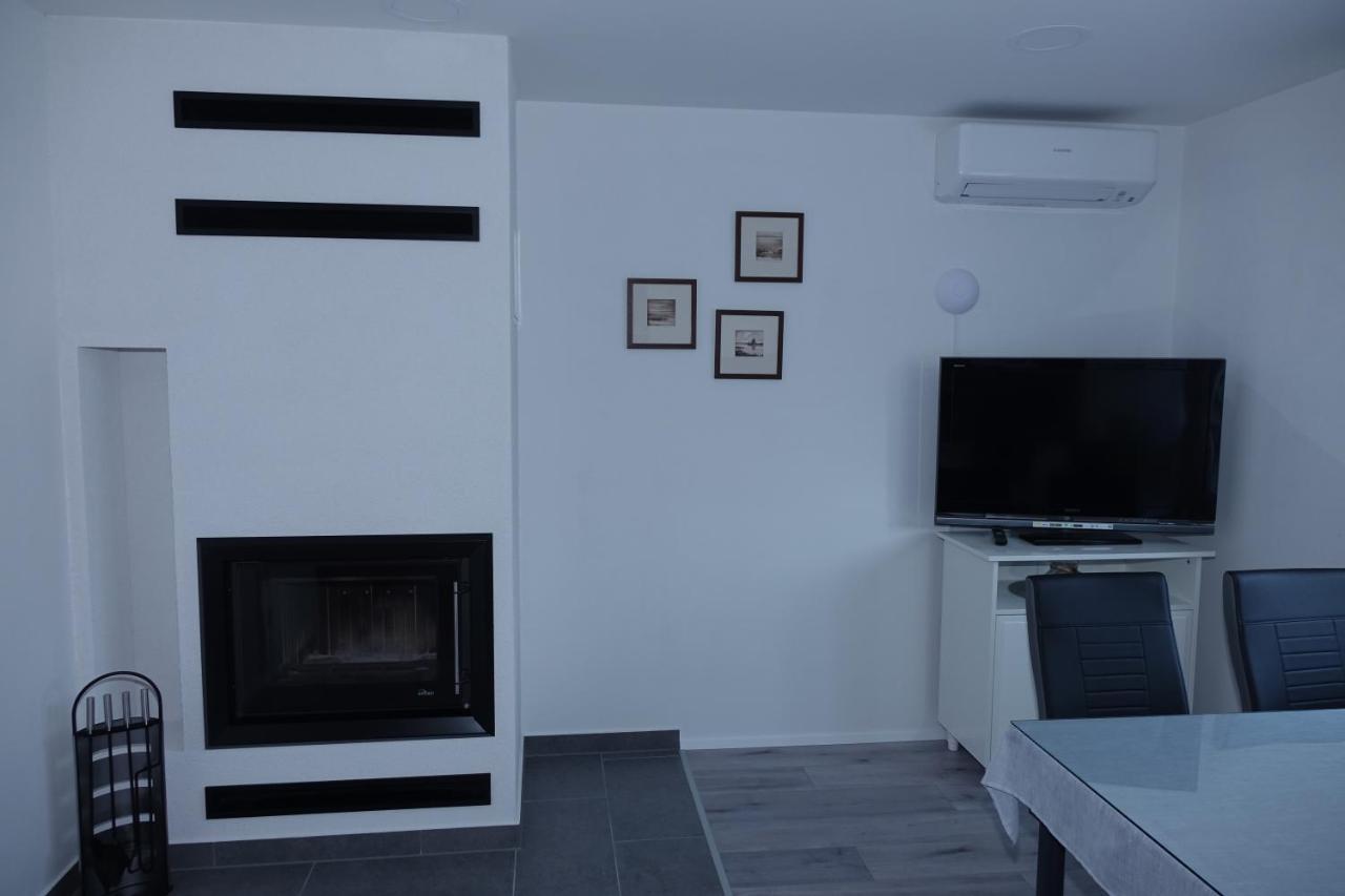 Apartmaji Anita Begunje pri Cerknici Eksteriør billede